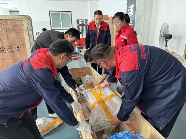 破暑前行，全員沖刺，鑄就泰斯特新速度！